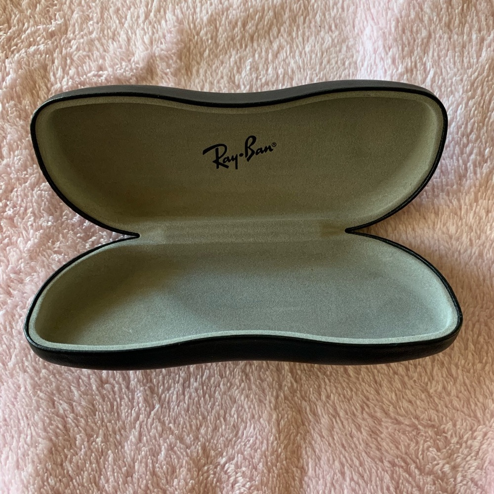 Ray-Ban hardshell eyeglass sunglasses case black clamshell